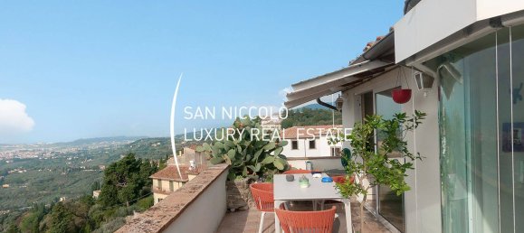 2 غرف نوم بانتهاوس في Fiesole, Italy رقم 210749 5