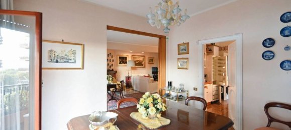 4 bedrooms Apartment in Rome, Italy No. 289430 11