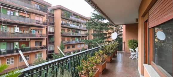 4 bedrooms Apartment in Rome, Italy No. 289430 15