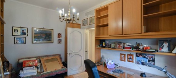 4 bedrooms Apartment in Rome, Italy No. 289430 21