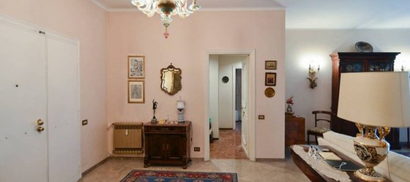 4 bedrooms Apartment in Rome, Italy No. 289430 6