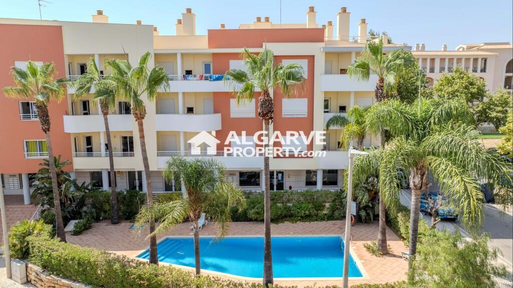 1 bedroom Apartment in Quarteira, Portugal No. 303961