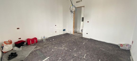 4 rooms Apartment in Castelfranco Emilia, Italy No. 98164 8