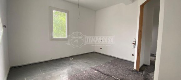 4 rooms Apartment in Castelfranco Emilia, Italy No. 98164 15