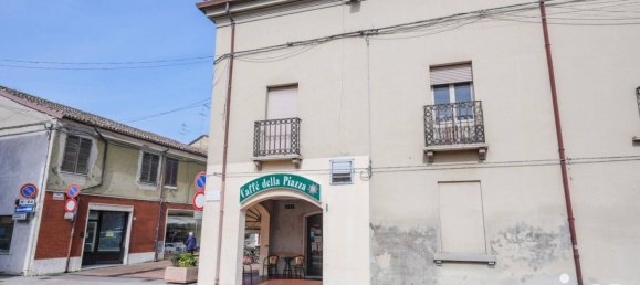 264m² Commercial property in Fiscaglia, Italy No. 229701 19