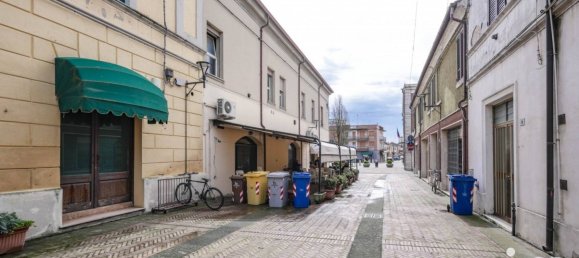 264m² Commercial property in Fiscaglia, Italy No. 229701 18