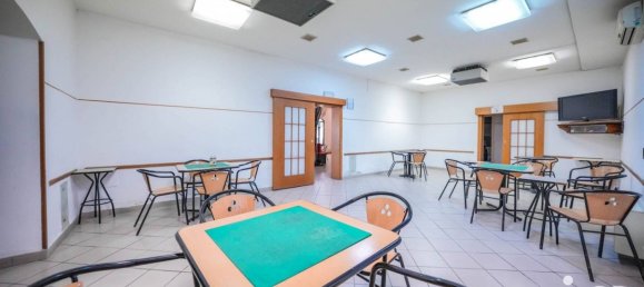 264m² Commercial property in Fiscaglia, Italy No. 229701 16