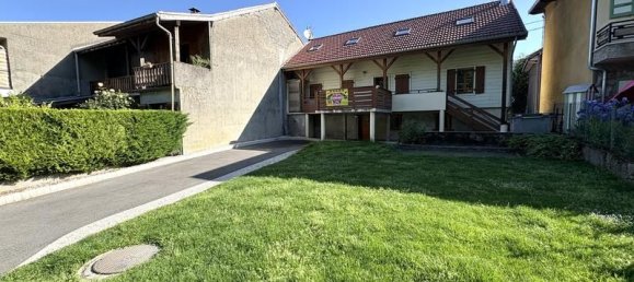 3 bedrooms House in Cluses, France No. 335347 9