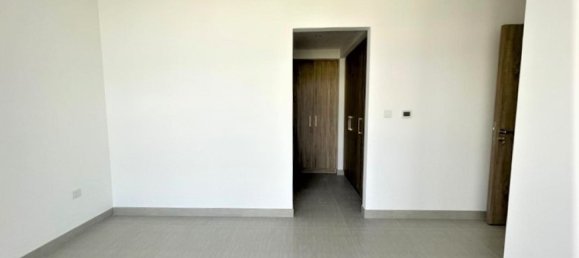 Apartamento de 3 dormitorios en Town Square, UAE No. 6096 8