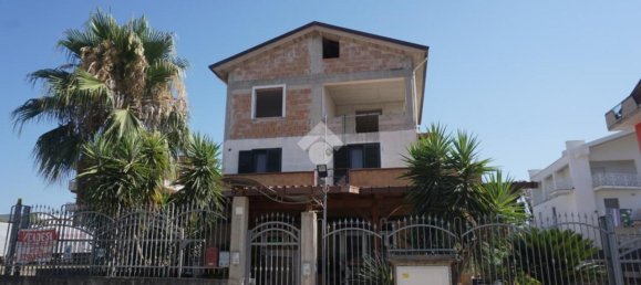 3 rooms Apartment in Bellizzi, Italy No. 1745 34