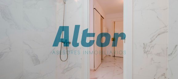 Apartamento T2 em Madrid, Spain N.º 162330 17
