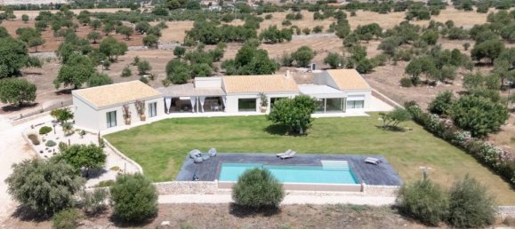 3 غرف نوم فيلا في Modica, Italy رقم 273991 3