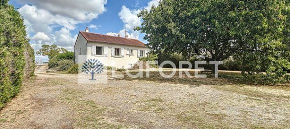 3 Schlafzimmer Haus in Deux-Sevres, France, Nr. 315139 12