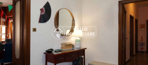 Apartamento de 2 dormitorios en Avellino, Italy No. 344594 4
