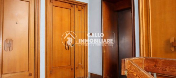 Apartamento de 2 dormitorios en Avellino, Italy No. 344594 3