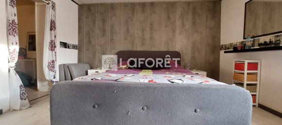 2 bedrooms House in Saulnes, France No. 45183 5