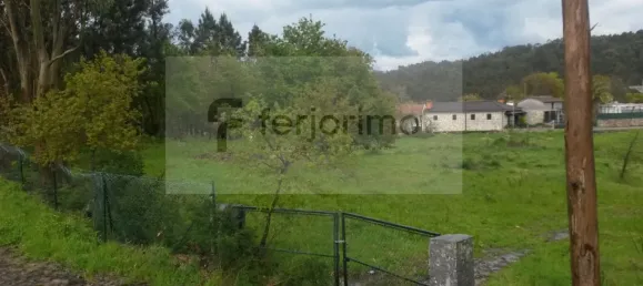 Terreno em Guimarães, Portugal 7466 m² N.º 36013 2