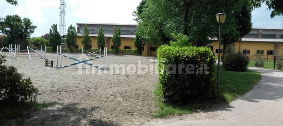 5-Zimmer Gewerbliche Immobilie in Verderio, Italy, Nr. 323699 6