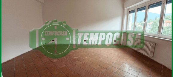 Квартира с 3 комнатами в Джемоньо, Италия № 179648 13