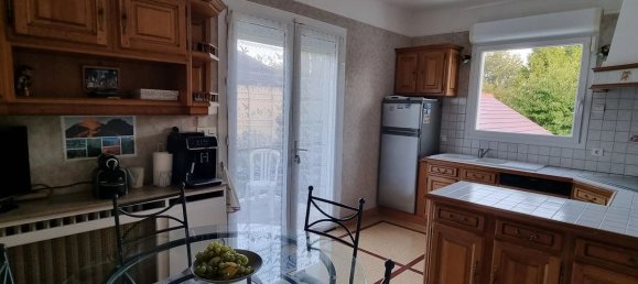 4 bedrooms House in Les Noes-pres-Troyes, France No. 225879 6