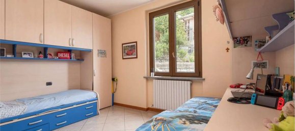 Вилла с 9 спальнями в Калольциокорте, Италия № 263571 37