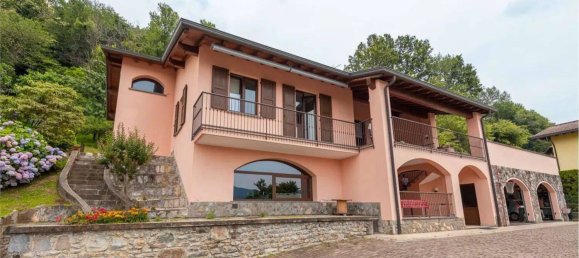 Вилла с 9 спальнями в Калольциокорте, Италия № 263571 4