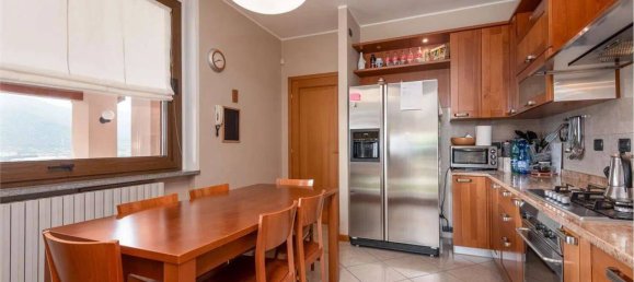 Вилла с 9 спальнями в Калольциокорте, Италия № 263571 27