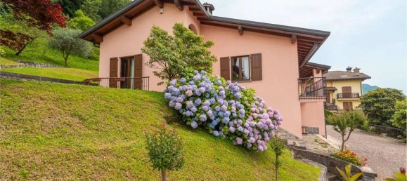 Вилла с 9 спальнями в Калольциокорте, Италия № 263571 3