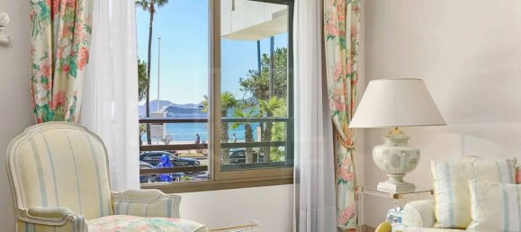 2 Schlafzimmer Wohnung in Cannes, France, Nr. 243318 3