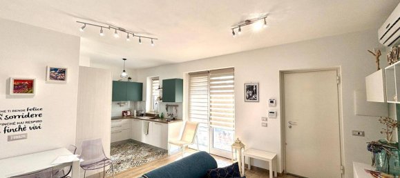 4 rooms Apartment in Civitanova Marche, Italy No. 155377 6