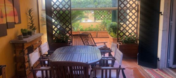 4 rooms Apartment in Carrara, Italy No. 27355 3