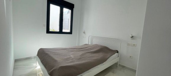 Вилла с 3 спальнями в Бенихофар, Испания № 177114 8