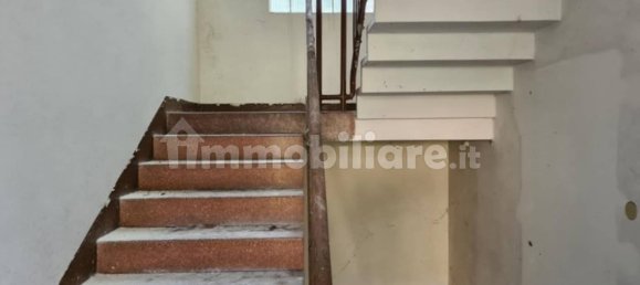 Дом с 4 спальнями в Витторио Венето, Италия № 327077 14