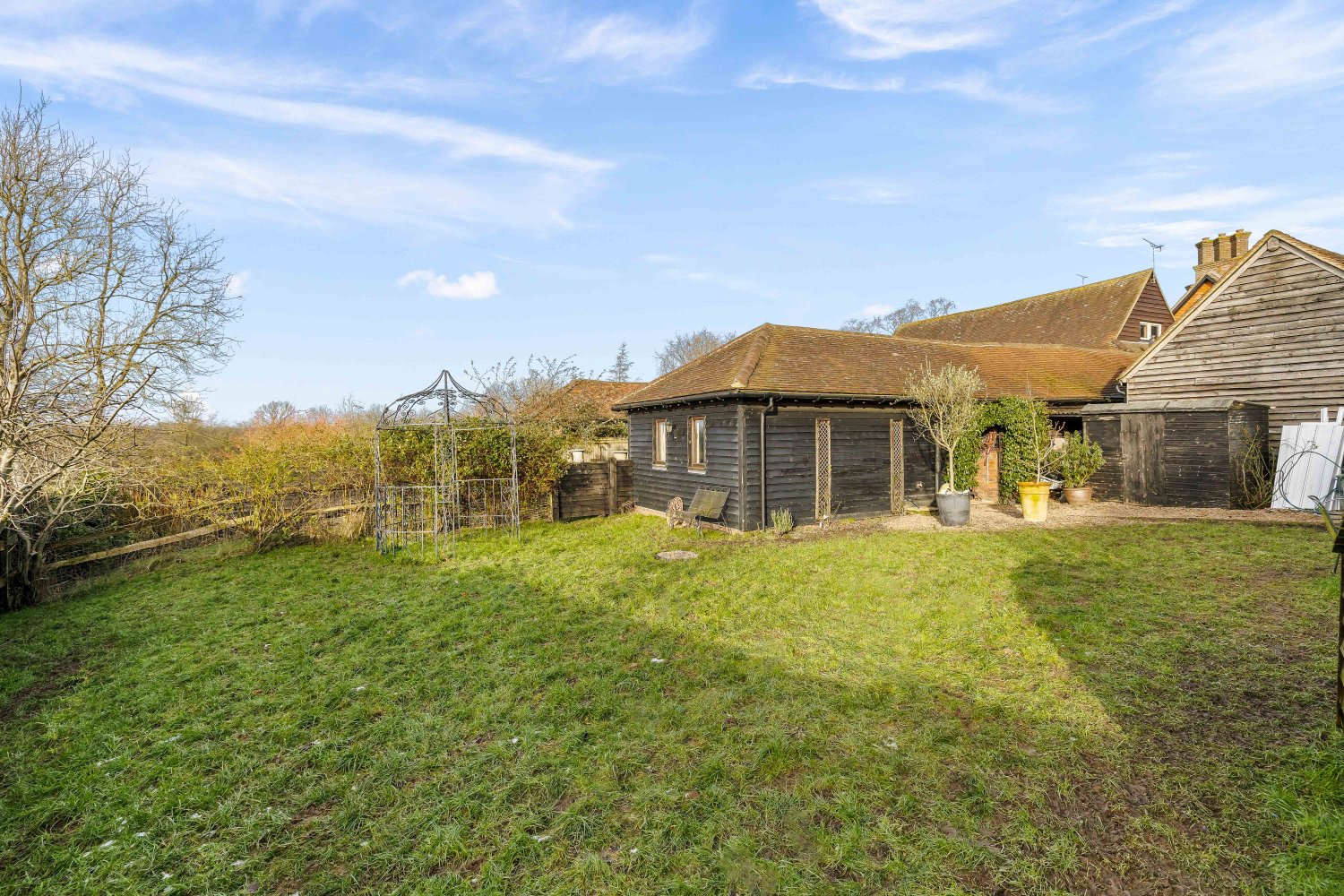 4 bedrooms House in Horsham, United Kingdom No. 1057