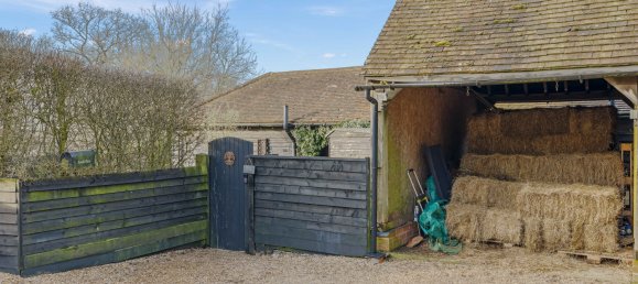 4 bedrooms House in Horsham, United Kingdom No. 1057 7