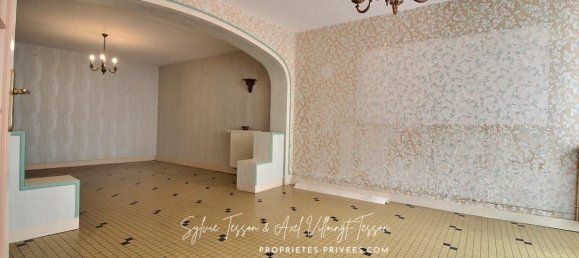 Casa de 2 dormitorios en Artenay, France No. 260414 3