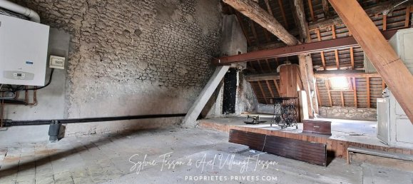 Casa de 2 dormitorios en Artenay, France No. 260414 12