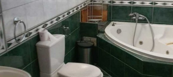 Propiedad comercial de 6 dormitorios en Chloraka, Cyprus No. 81498 7