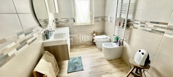 Квартира с 3 спальнями в Сан Джованни Театино, Италия № 169780 22