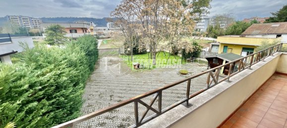 Квартира с 3 спальнями в Сан Джованни Театино, Италия № 169780 27