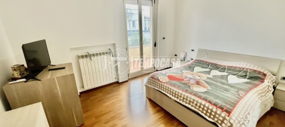 Квартира с 3 спальнями в Сан Джованни Театино, Италия № 169780 20