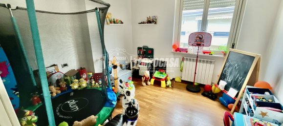 Квартира с 3 спальнями в Сан Джованни Театино, Италия № 169780 18