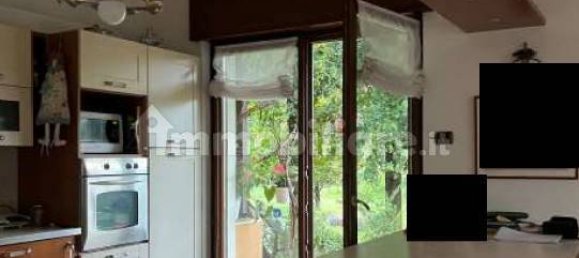 Квартира с 6 спальнями в Мори, Италия № 50716 9