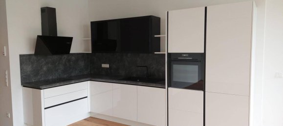 Квартира с 4 комнатами в Зальцбург, Австрия № 136956 2