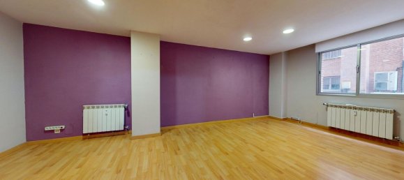51m² Office in Zaragoza, Spain No. 155038 3