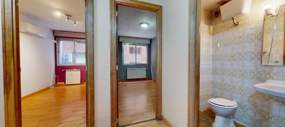 51m² Office in Zaragoza, Spain No. 155038 14