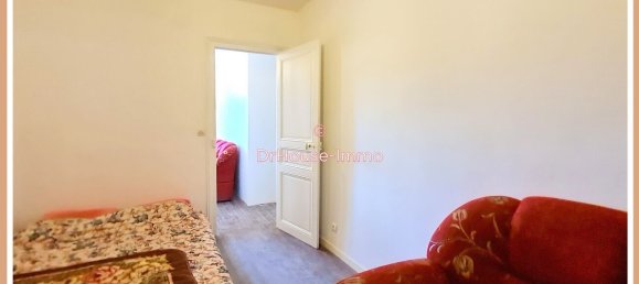 3 chambres Maison à Villeneuve-au-Chemin, France No. 48990 19