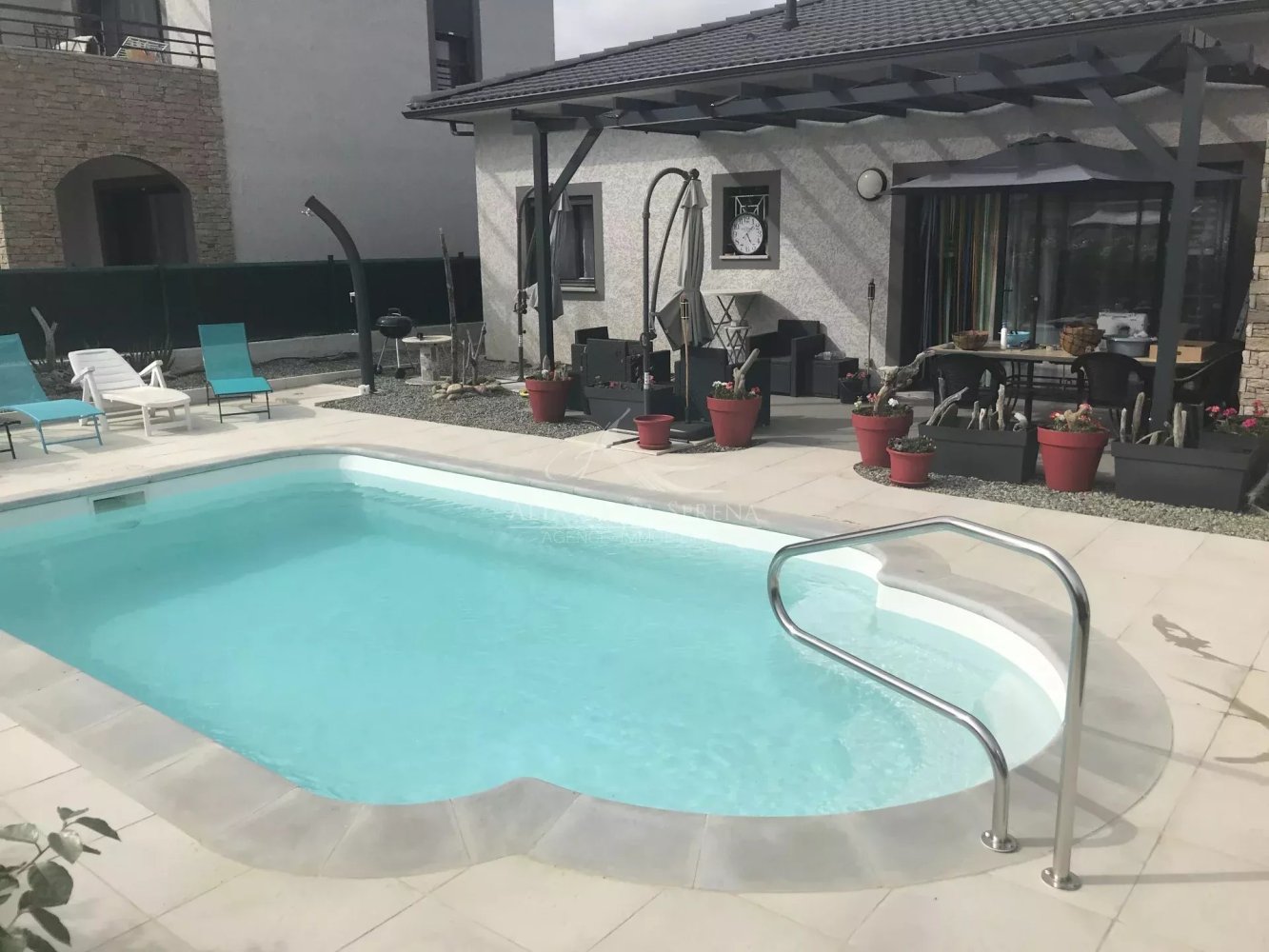 Villa de 3 dormitorios en Ghisonaccia, France No. 152845