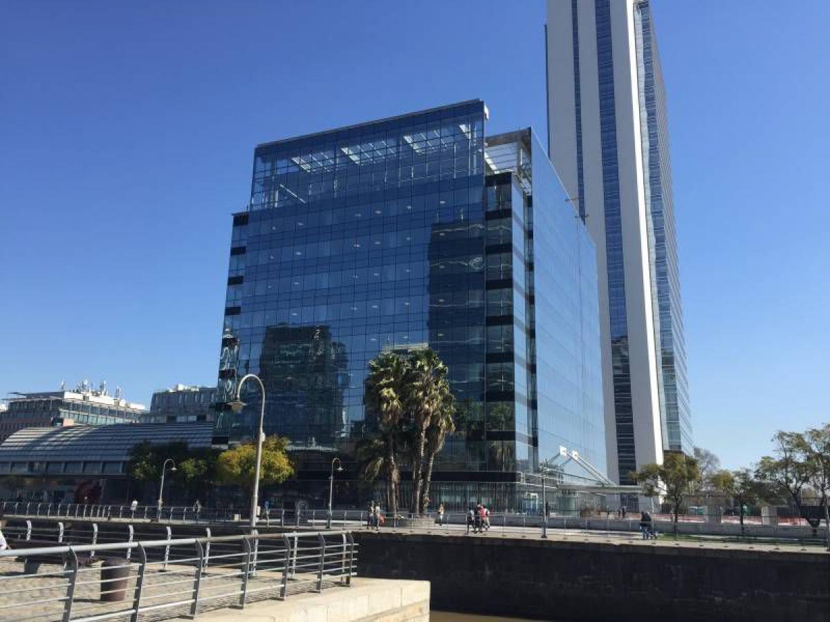 350m² Office in Buenos Aires, Argentina No. 108223