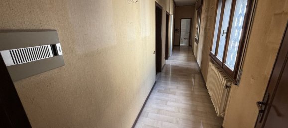 8 bedrooms Villa in Padua, Italy No. 327880 13